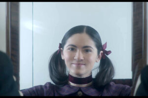 ¡'La huérfana 3' ya está en marcha! Isabelle Fuhrman repetirá como Esther, y ha compartido la noticia con el cachondeo necesario