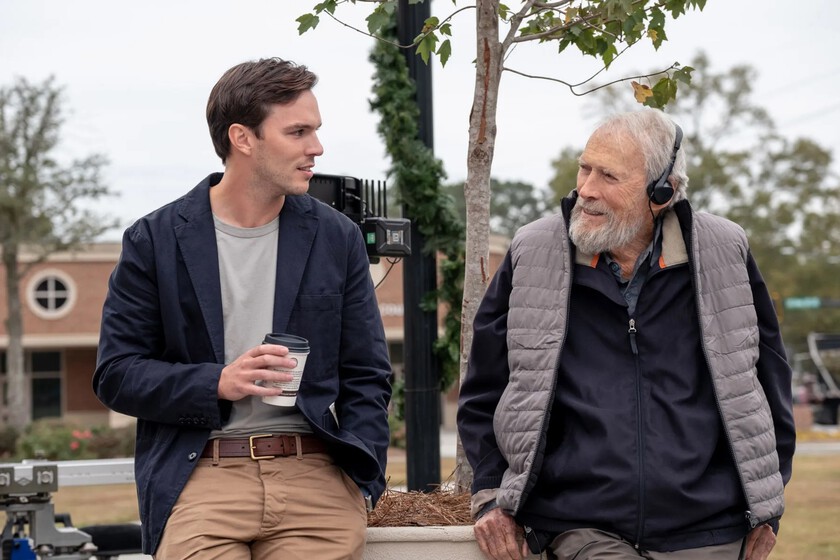 Toda la verdad sobre el polémico estreno en cines de la nueva película de Clint Eastwood. Por qué 'Jurado Nº 2' ha tenido un lanzamiento tan extraño por parte de Warner