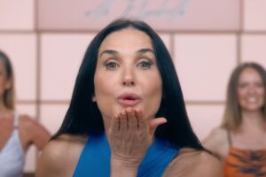 "Estados Unidos está construido sobre puritanos, fanáticos religiosos y criminales". Demi Moore se pronuncia sobre las elecciones y reivindica la importancia de 'La sustancia'