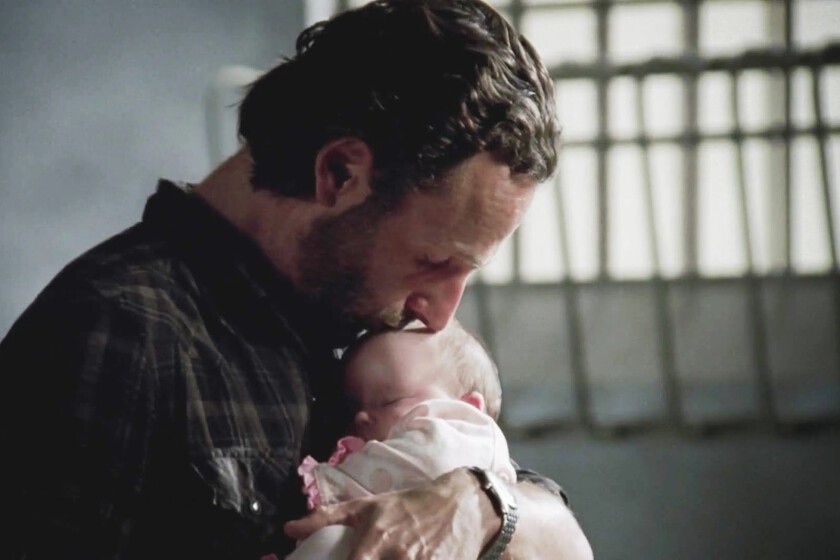 No es nada fácil trabajar con bebés en los rodajes, y el detrás de las cámaras de series como 'Perdidos' o 'The Walking Dead' lo demuestra