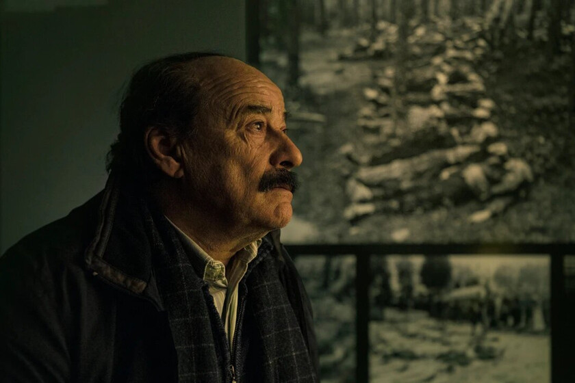 'Marco' (2024), crítica | Disecciona una de las mentiras más increíbles de la historia de España gracias a un gran Eduard Fernández, pero no puede evitar repetirse a sí misma