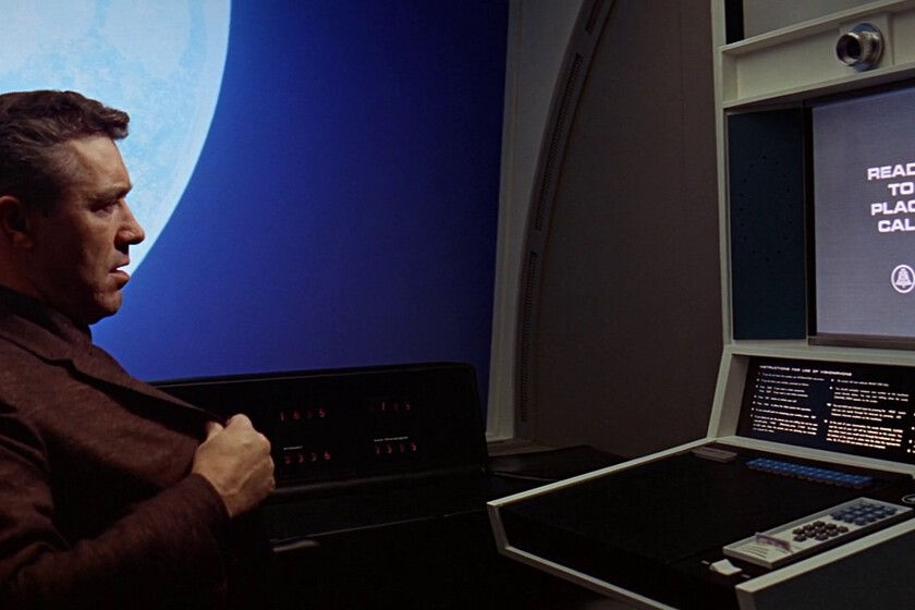 Está considerada la mejor película de ciencia ficción de la historia del cine. La crítica tiene claro que esta obra maestra supera a 'Blade Runner' y 'Star Wars'