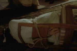 50 años de la fabulosa adaptación de una de las novelas de suspense imprescindibles. Un intrigante misterio que puedes ver en Prime Video