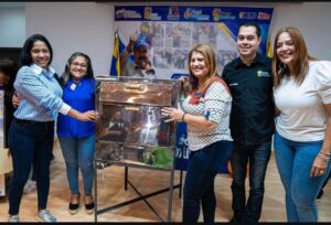 75 emprendedores de Ciudad Bolívar recibieron créditos