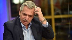 Alberto Fernández es llamado a declarar ante la justicia por caso de corrupción