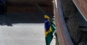 Argentina insiste a Venezuela para que otorgue salvoconductos a opositores refugiados en la Embajada
