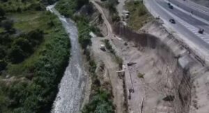 Obras de reparación de falla de borde en autopista Gran Mariscal de Ayacucho tiene un 68% de avance