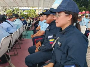 Capacitan a funcionarios en materia de investigación penal