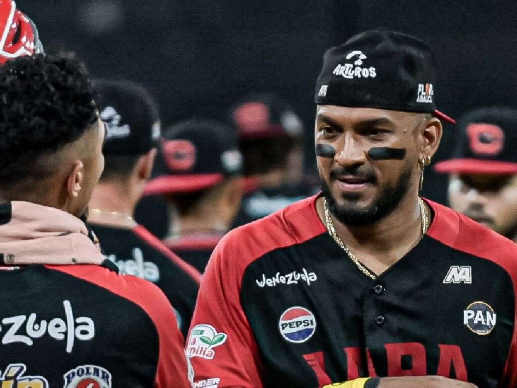 Cardenales no perdonó a Tiburones en la UCV