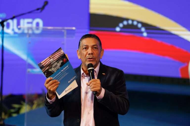 Castillo: Venezuela tiene unos 30 mil millones de dólares bloqueados