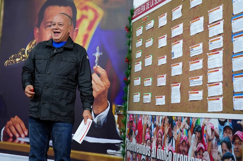 'Si algún funcionario policial anda en la calle pidiendo plata se va a meter en tremendo lío'