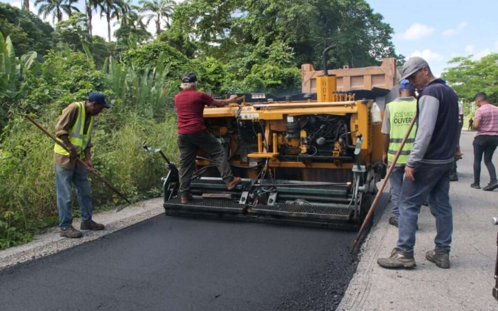 En el eje Barlovento rehabilitan la troncal 12