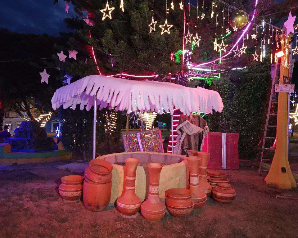 Encendido de luces iluminó y llenó de Navidad la plaza Bolívar de Táriba