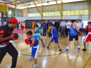 Escuela en Calabozo ofrece formación en 8 disciplinas