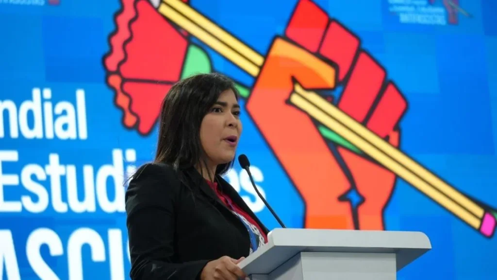 Instalada cumbre Mundial de la Juventud antifascista