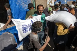 Israel hace oficial salida de la Unrwa de Gaza