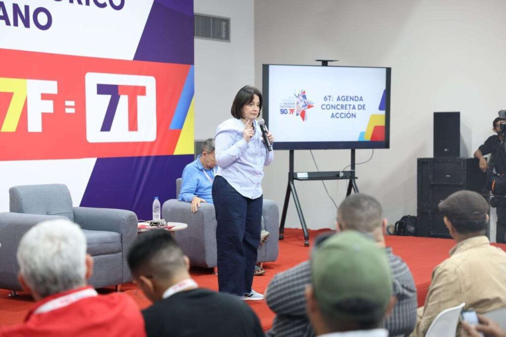 Jiménez resalta compromiso del pueblo con la refundación del Estado venezolano