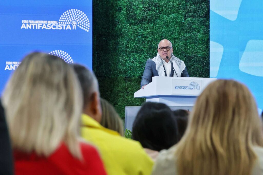 Jorge Rodríguez: El fascismo es la herramienta de quienes se consideran dueños del mundo