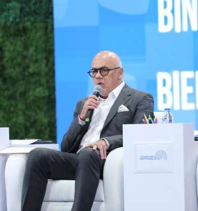 Jorge Rodríguez anunció creación de la red mundial antifascista