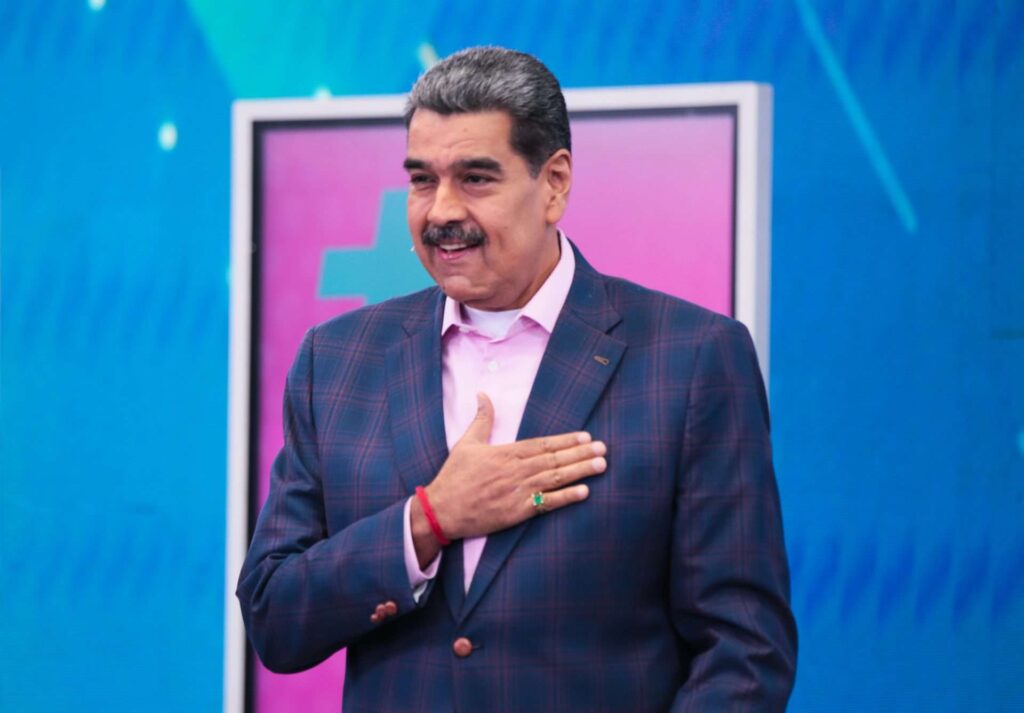 Maduro: el fascismo intenta reactivar la violencia con los comanditos