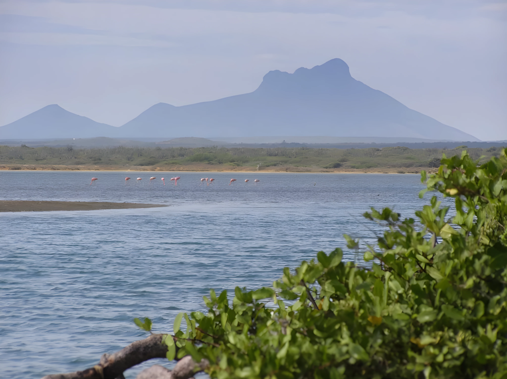 Municipio Falcón combina playa, montaña y religión