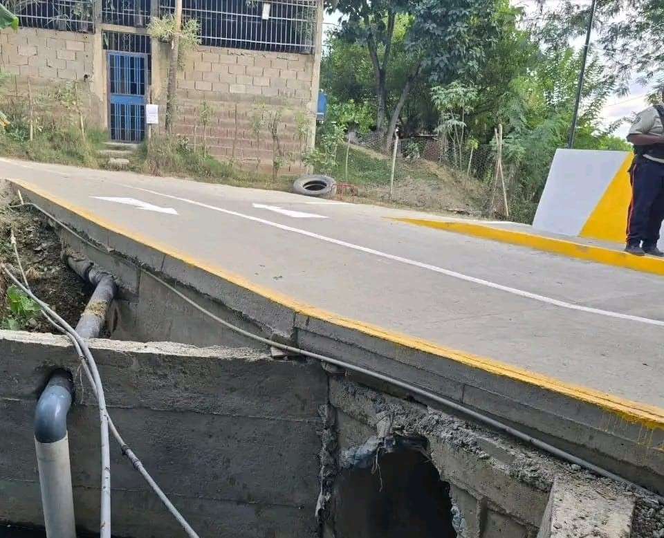 Nuevo puente conecta a vecinos en La Cabrera de Ocumare del Tuy 