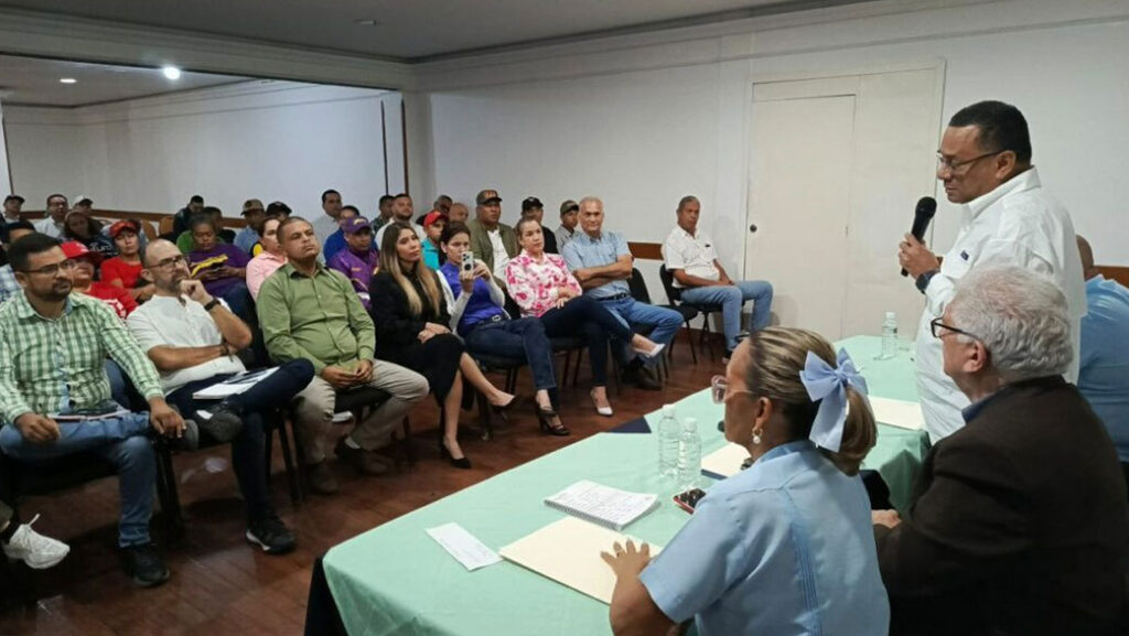 Diputados de la AN sostienen debates sobre reformas de leyes electorales