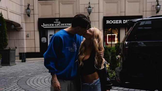 ¿La maltrataba? Exnovia de Peso Pluma confiesa los daños físicos que le dejó su relación con el cantante