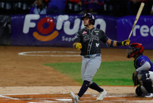 ¡Los Leones encendidos! Caracas logra su quinto triunfo consecutivo y acechan la punta