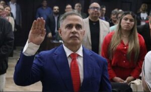 "Asumo con humildad mi ratificación como fiscal general"