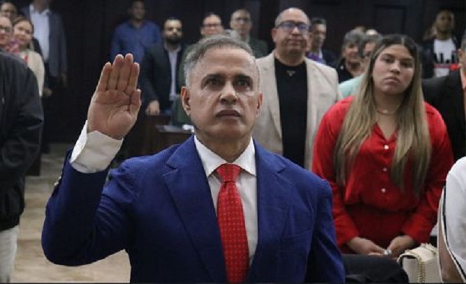 "Asumo con humildad mi ratificación como fiscal general"