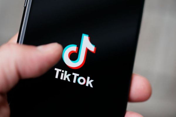 "En 72 horas TikTok debe responder por muertes de niños por retos virales"