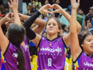Venezuela coquista el U15 femenino de basket