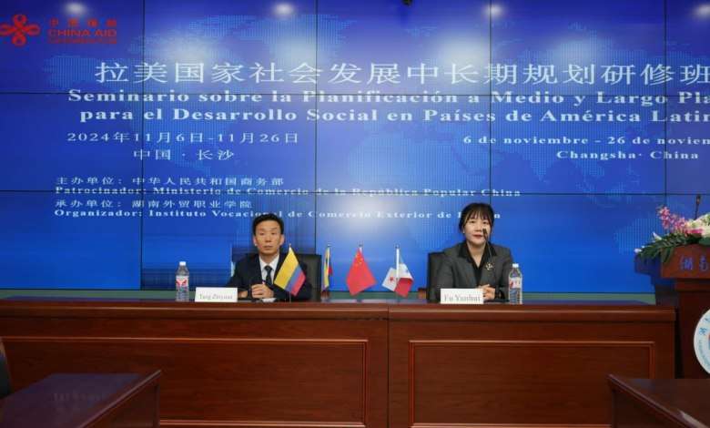 Venezuela y China realzan gestión pública