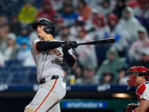 Wilmer Flores se mantendrá con los Gigantes