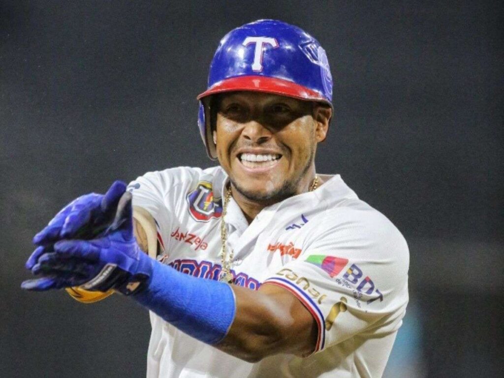Yangervis Solarte: "Hay que tener disciplina y respeto por el juego"