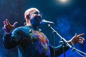 La salsa de Óscar D'León brilla en la lista de los mejores álbumes de todos los tiempos