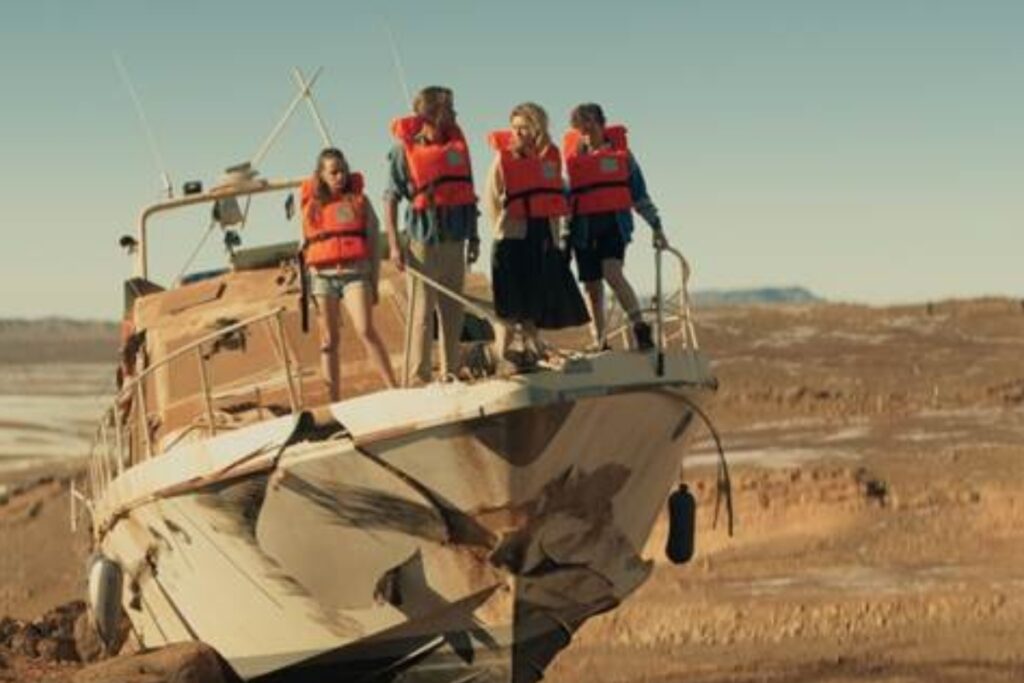 Un thriller apocalíptico que convierte un paseo familiar en una lucha por la supervivencia