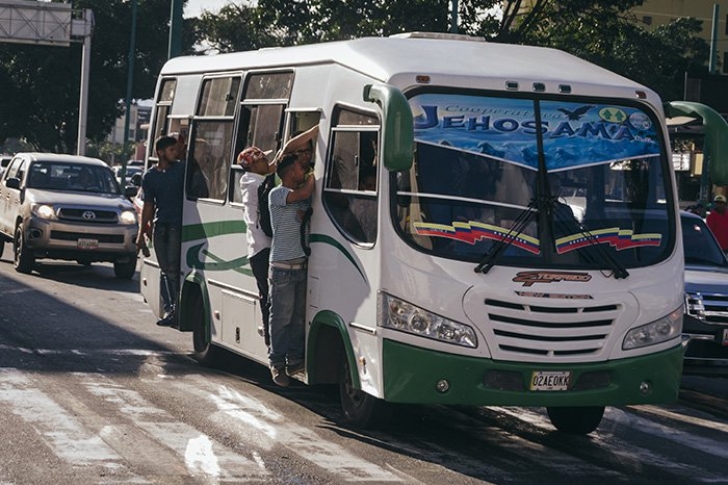 Transportistas proponen fijar pasaje para rutas urbanas en Bs. 25