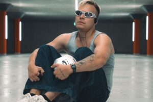 Un álbum que fusiona nostalgia y modernidad en la música