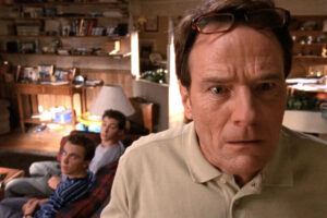 "Es un dios de Hollywood". Bryan Cranston sigue desviviéndose por Frankie Muniz 18 años después de 'Malcolm'