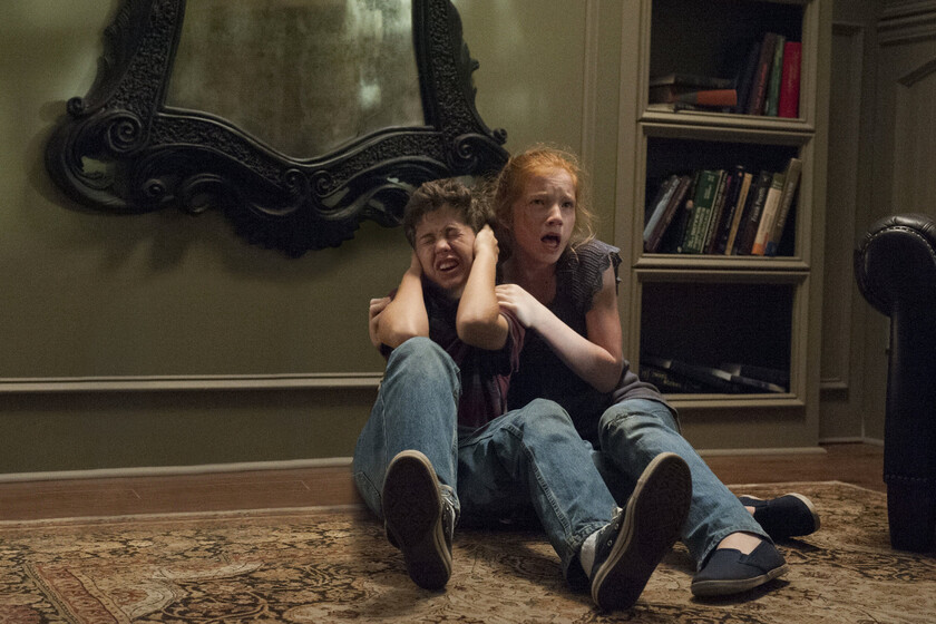 Mike Flanagan sigue enamorado de una de sus primeras películas. El mismo objeto aparece en casi todas sus producciones, pero hace falta buen ojo para verlo