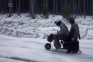 30 años de una de las mejores películas sobre la amistad. Comedia estúpida e hilarante que puedes ver en Netflix