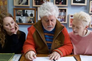 37 años de desencuentros, premios e indignaciones de Pedro Almodóvar con los Goya. Todos los altos y bajos de la relación del director manchego con la Academia de Cine