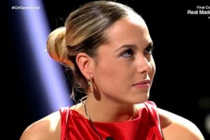 La reacción de Violeta tras ser expulsada de 'Gran Hermano' y descubrir los tonteos de Edi en su ausencia. "Él se lo pierde"