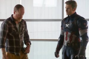 "Joss Whedon estaba listo para pegarse un tiro en la cara". Chris Evans cuenta por qué disfrutó más con 'Los Vengadores' que haciendo 'Capitán América'