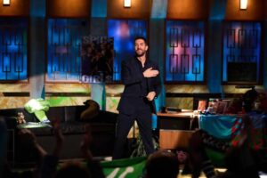 TVE cambia de opinión y cancela el especial navideño de 'La revuelta' por "respeto a Raphael"