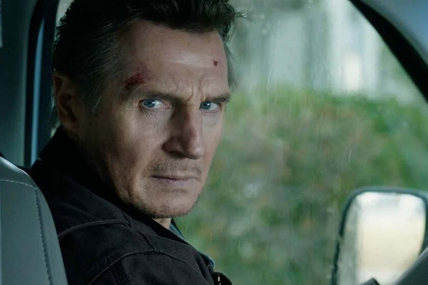 Este thriller de Liam Neeson en modo 'Búsqueda implacable' no tiene mucho espíritu navideño, pero aun así ha conseguido escalar hasta casi al top de Netflix México