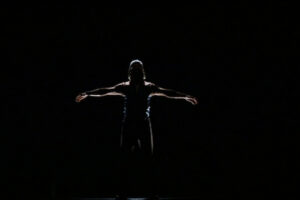 25 años de una de las mejores películas de los 90 y el mejor trabajo como actor de Tom Cruise que puedes ver en streaming