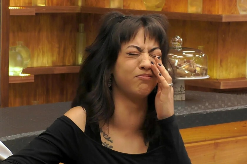 'First Dates', una soltera de Madrid pone cara de morder un limón por el aspecto de su cita. "Le he visto entrar y he dicho: No, por favor"